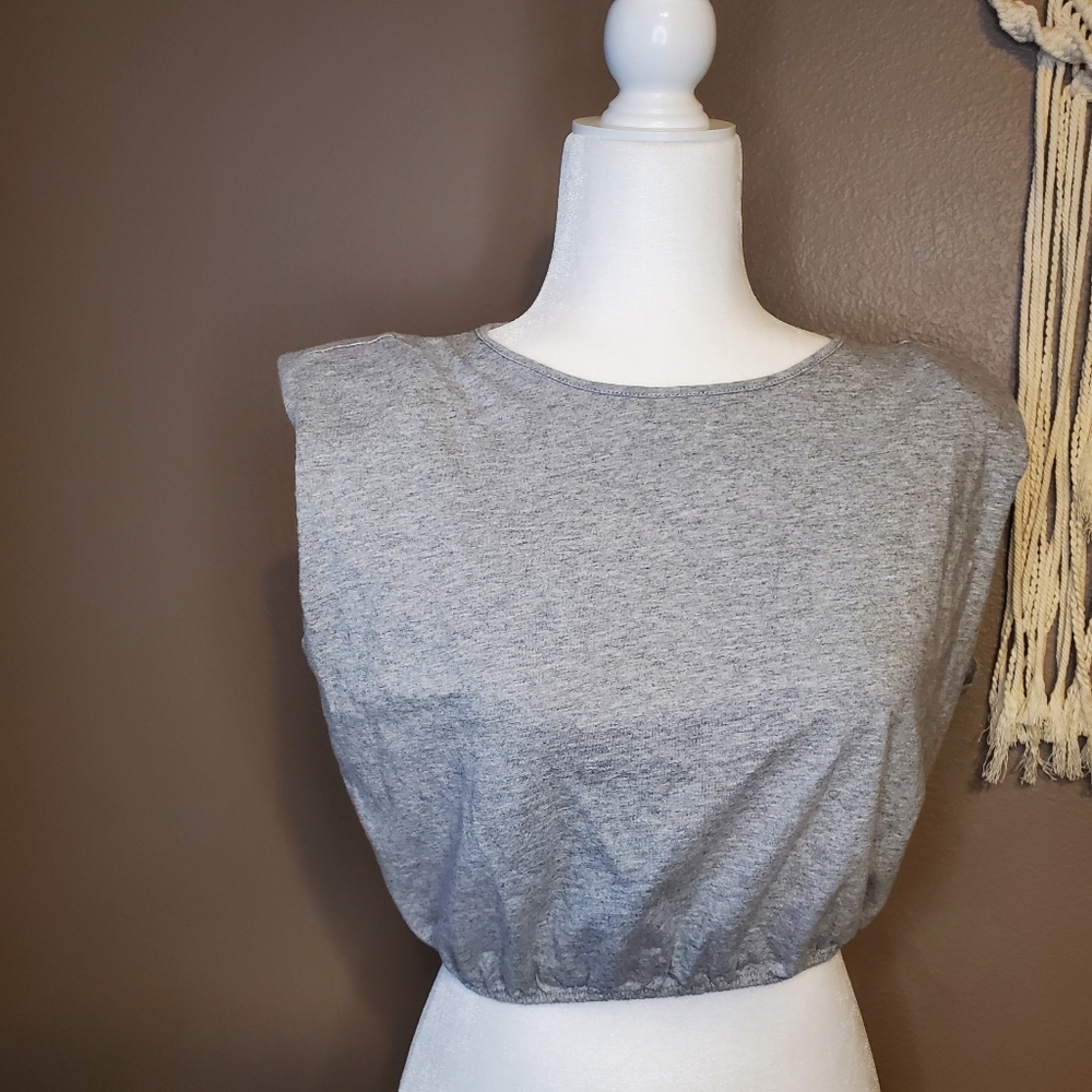 Forever 21 Boxy Grey Crop Top Sz S